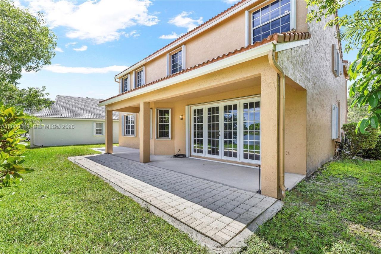 1140 Cedar Falls Dr , Weston, FL 33327 Photo