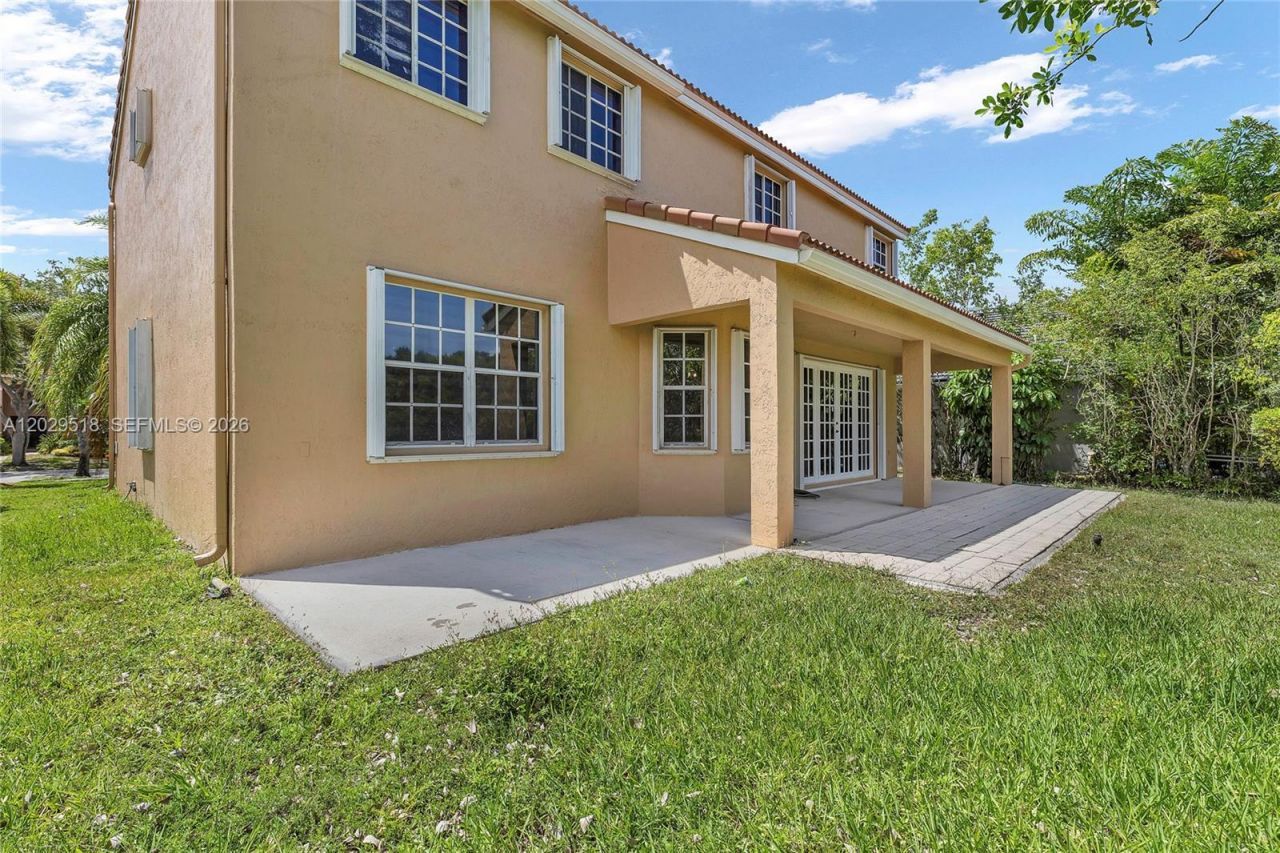 1140 Cedar Falls Dr , Weston, FL 33327 Photo