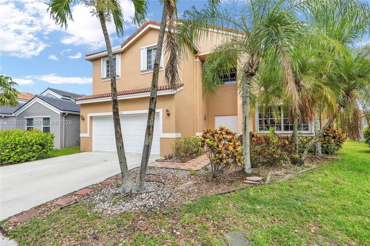 1140 Cedar Falls Dr , Weston, FL 33327 Photo