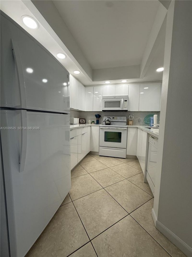 500 SW 130th Ter , Unit 110A, Pembroke Pines, FL 33027 Photo