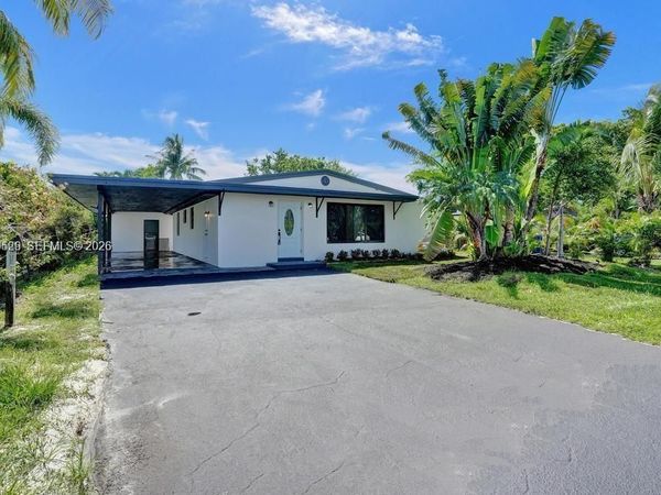1628 NE 7th Ave , Fort Lauderdale, FL 33305