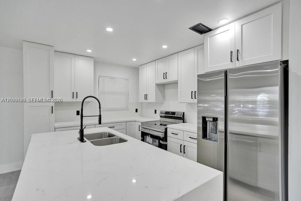 1628 NE 7th Ave , Fort Lauderdale, FL 33305 Photo