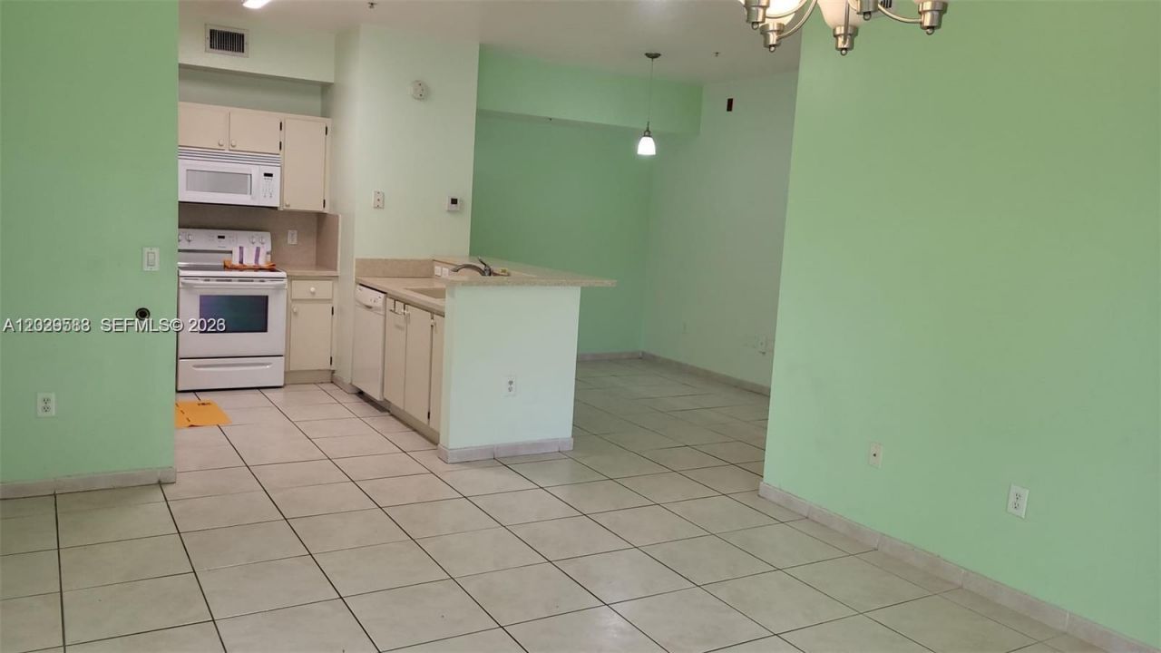 7300 NW 114th Ave , Unit 307-6, Doral, FL 33178 Photo