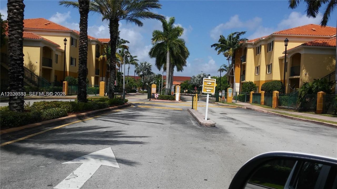 7300 NW 114th Ave , Unit 307-6, Doral, FL 33178 Photo