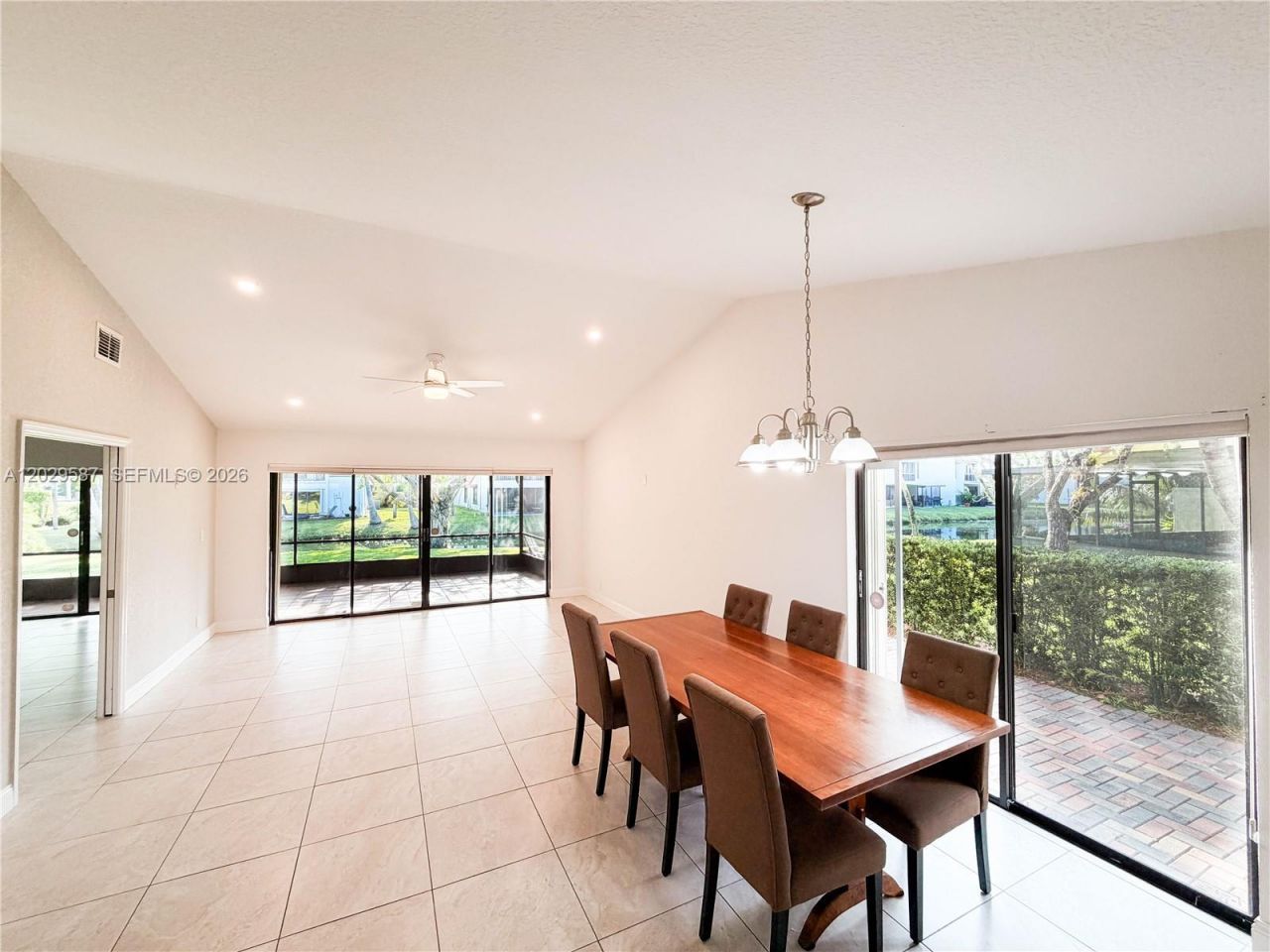 16295 Laurel Dr, Unit 2, Weston, FL 33326 Photo