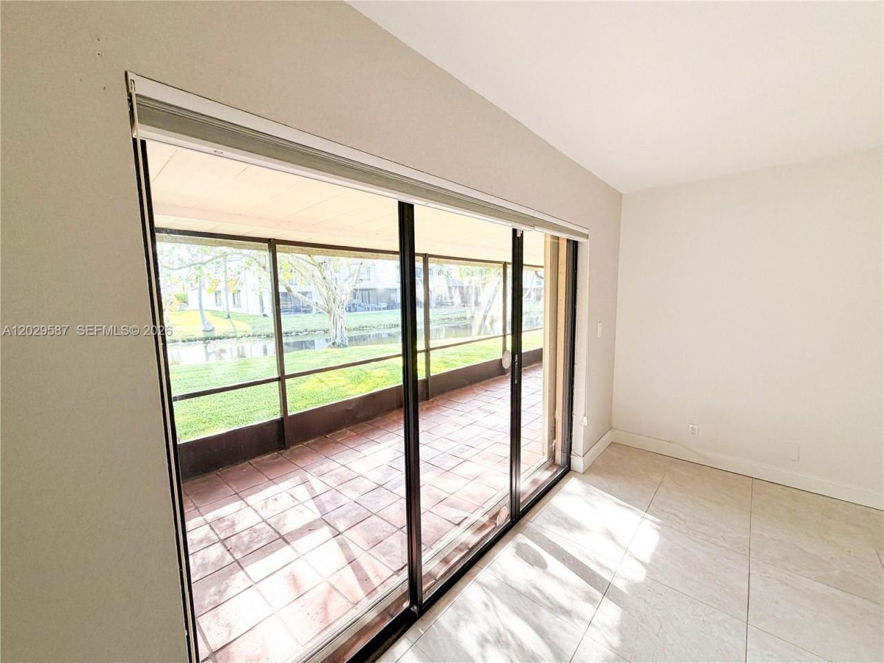 16295 Laurel Dr, Unit 2, Weston, FL 33326 Photo