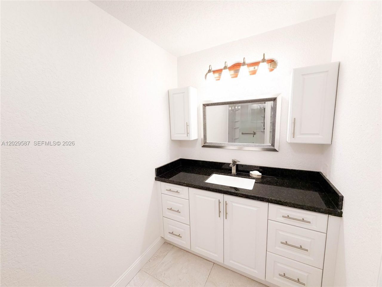 16295 Laurel Dr, Unit 2, Weston, FL 33326 Photo