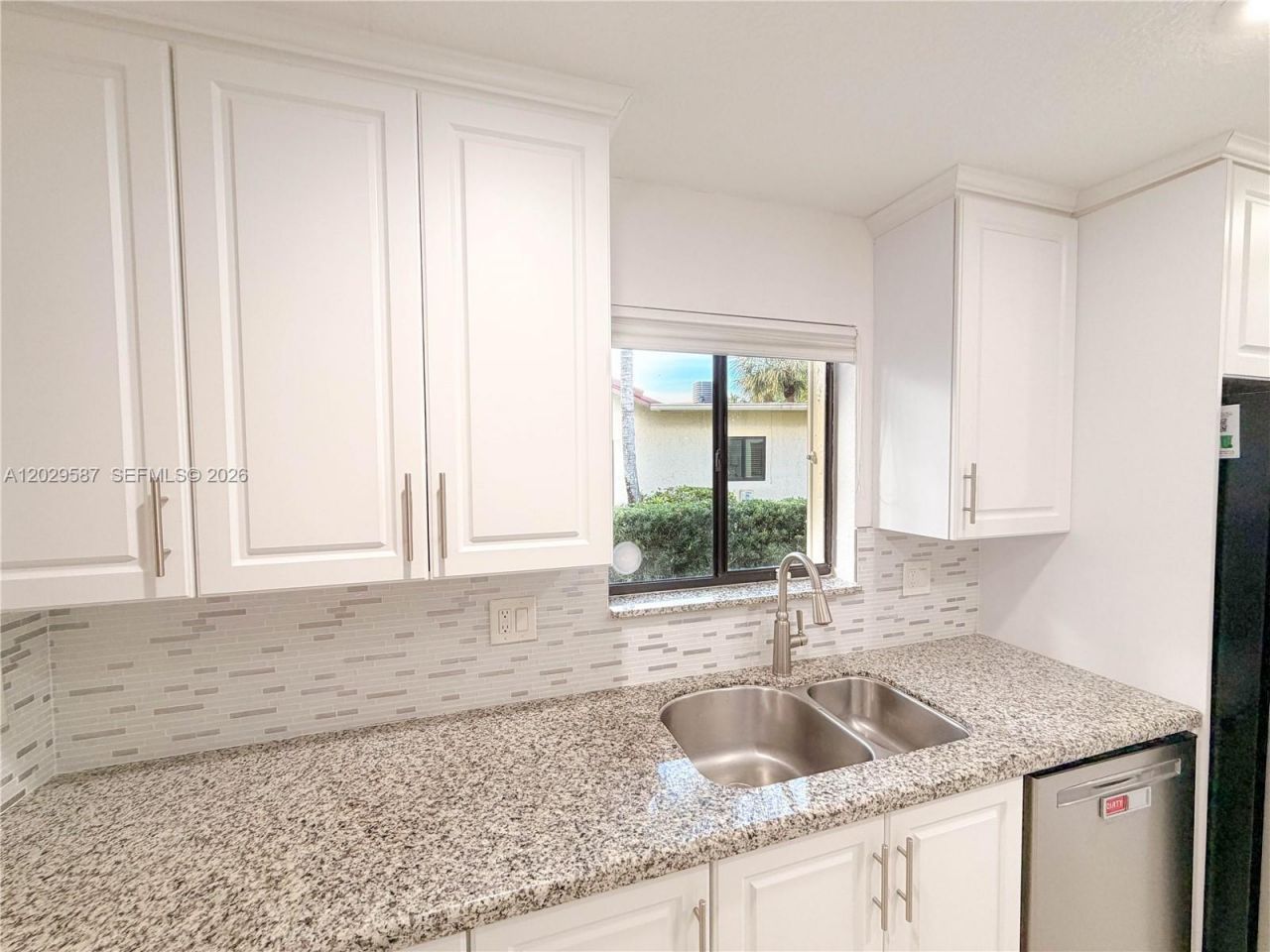 16295 Laurel Dr, Unit 2, Weston, FL 33326 Photo
