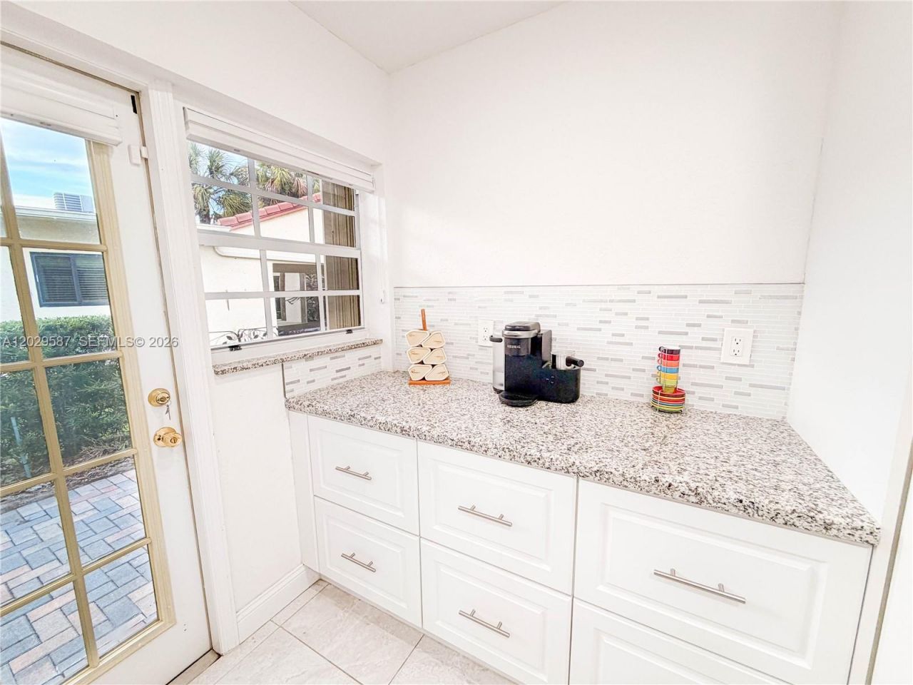 16295 Laurel Dr, Unit 2, Weston, FL 33326 Photo