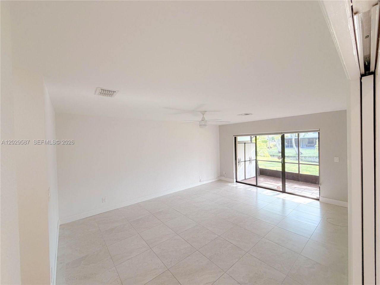 16295 Laurel Dr, Unit 2, Weston, FL 33326 Photo