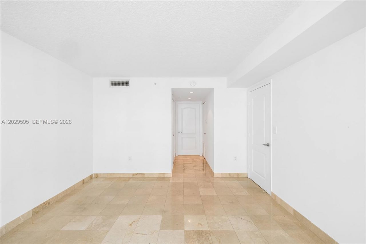 2101 Brickell Ave , Unit 1103, Miami, FL 33129 Photo