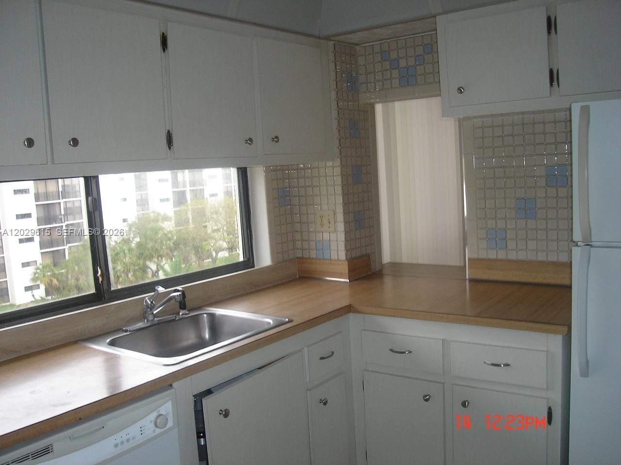 16919 N Bay Rd , Unit 504, Sunny Isles Beach, FL 33160 Photo