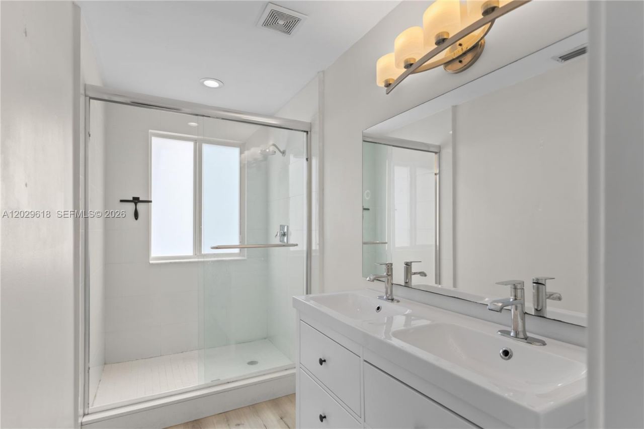 17835 SW 10th Ct, Pembroke Pines, FL 33029 Photo