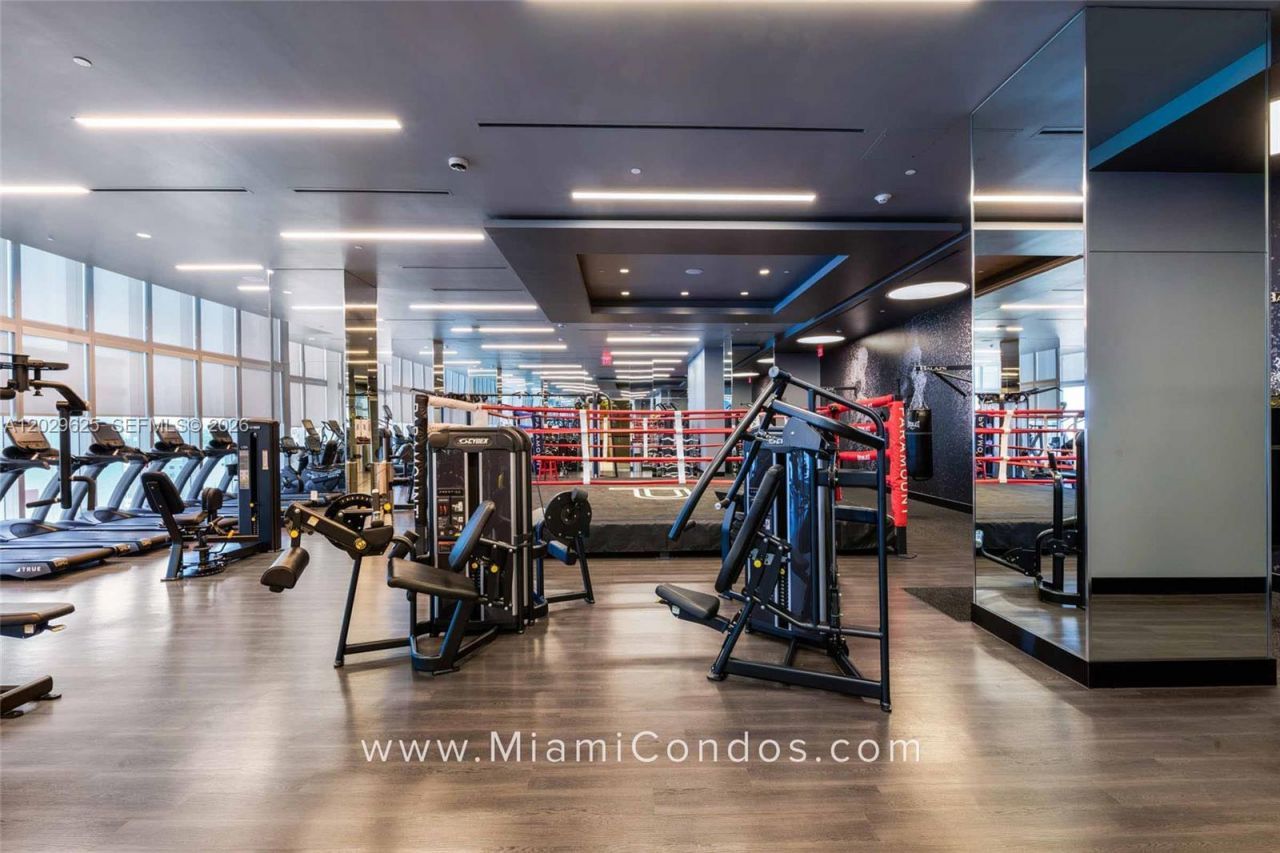 851 NE 1st Ave , Unit 1705, Miami, FL 33132 Photo