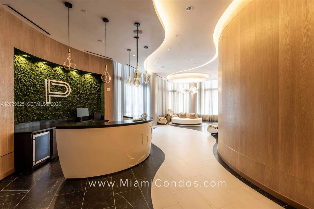 851 NE 1st Ave , Unit 1705, Miami, FL 33132 Photo
