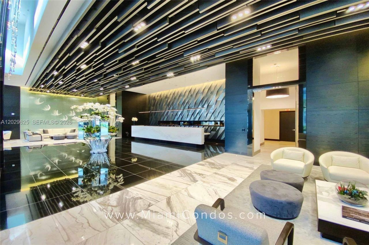 851 NE 1st Ave , Unit 1705, Miami, FL 33132 Photo