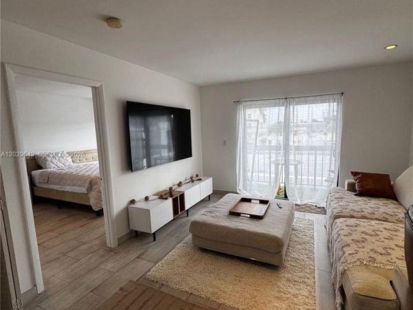 1617 Jefferson Ave , Unit PH3, Miami Beach, FL 33139