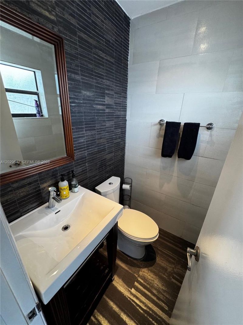 1617 Jefferson Ave , Unit PH3, Miami Beach, FL 33139 Photo