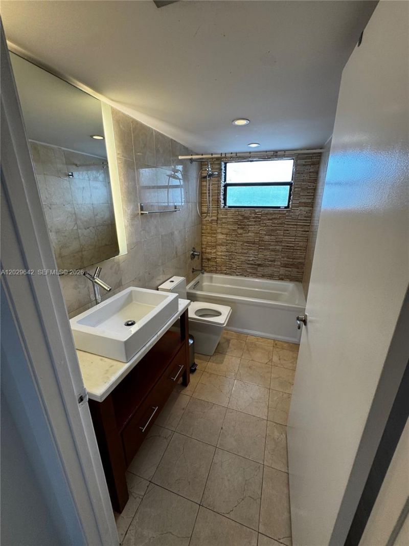 1617 Jefferson Ave , Unit PH3, Miami Beach, FL 33139 Photo