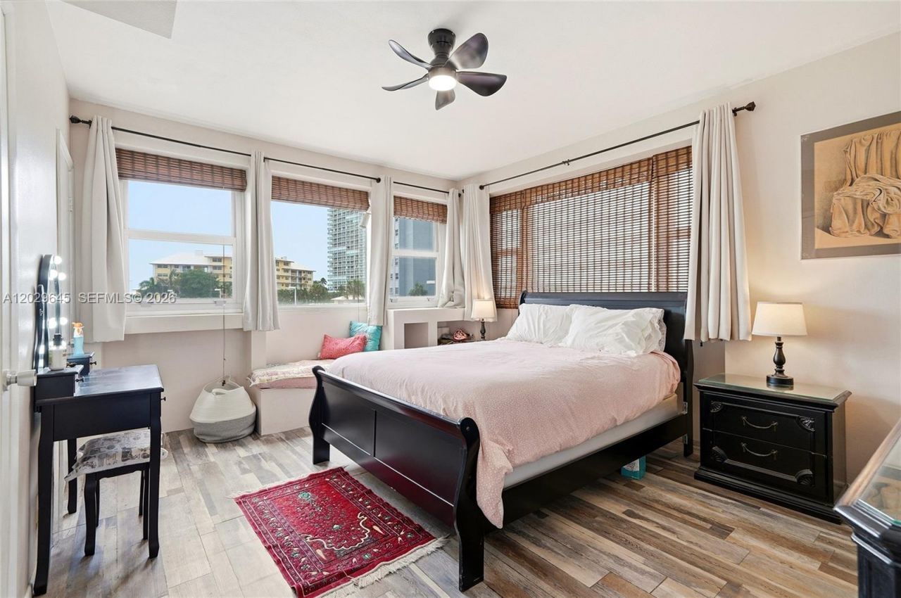 1900 S Ocean Dr, Unit 312, Fort Lauderdale, FL 33316 Photo