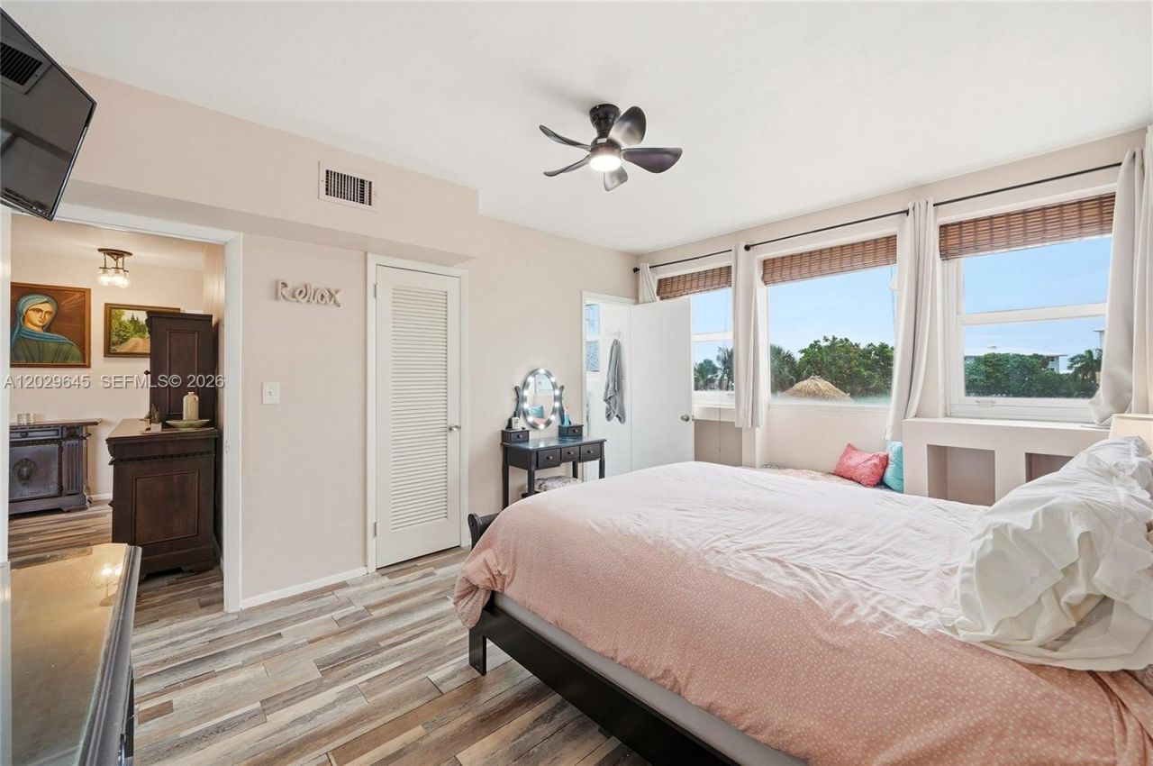 1900 S Ocean Dr, Unit 312, Fort Lauderdale, FL 33316 Photo