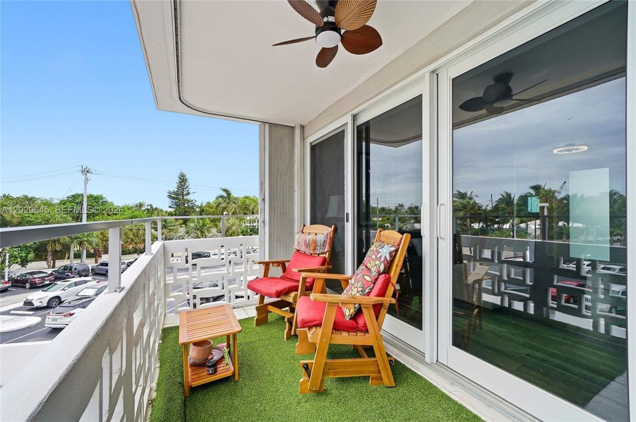 1900 S Ocean Dr, Unit 312, Fort Lauderdale, FL 33316 Photo