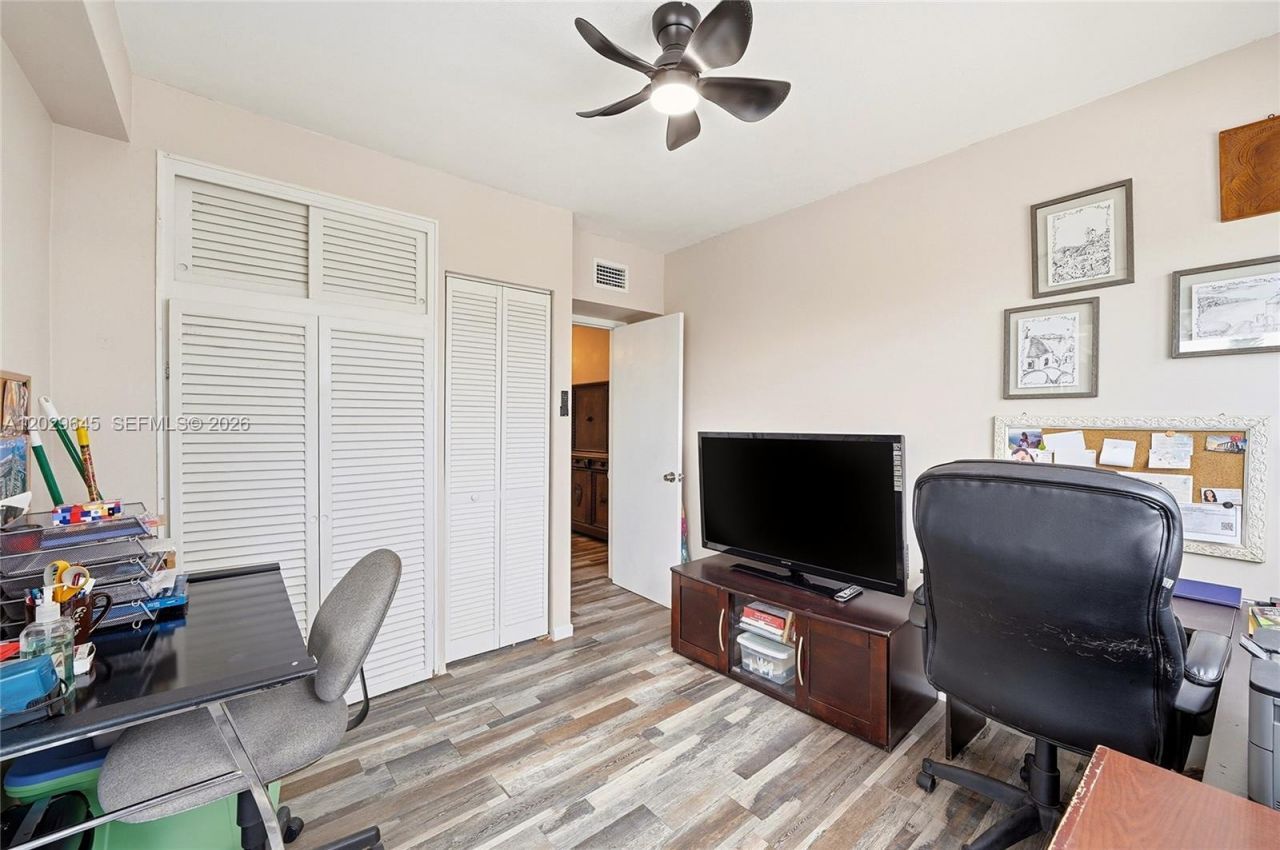1900 S Ocean Dr, Unit 312, Fort Lauderdale, FL 33316 Photo