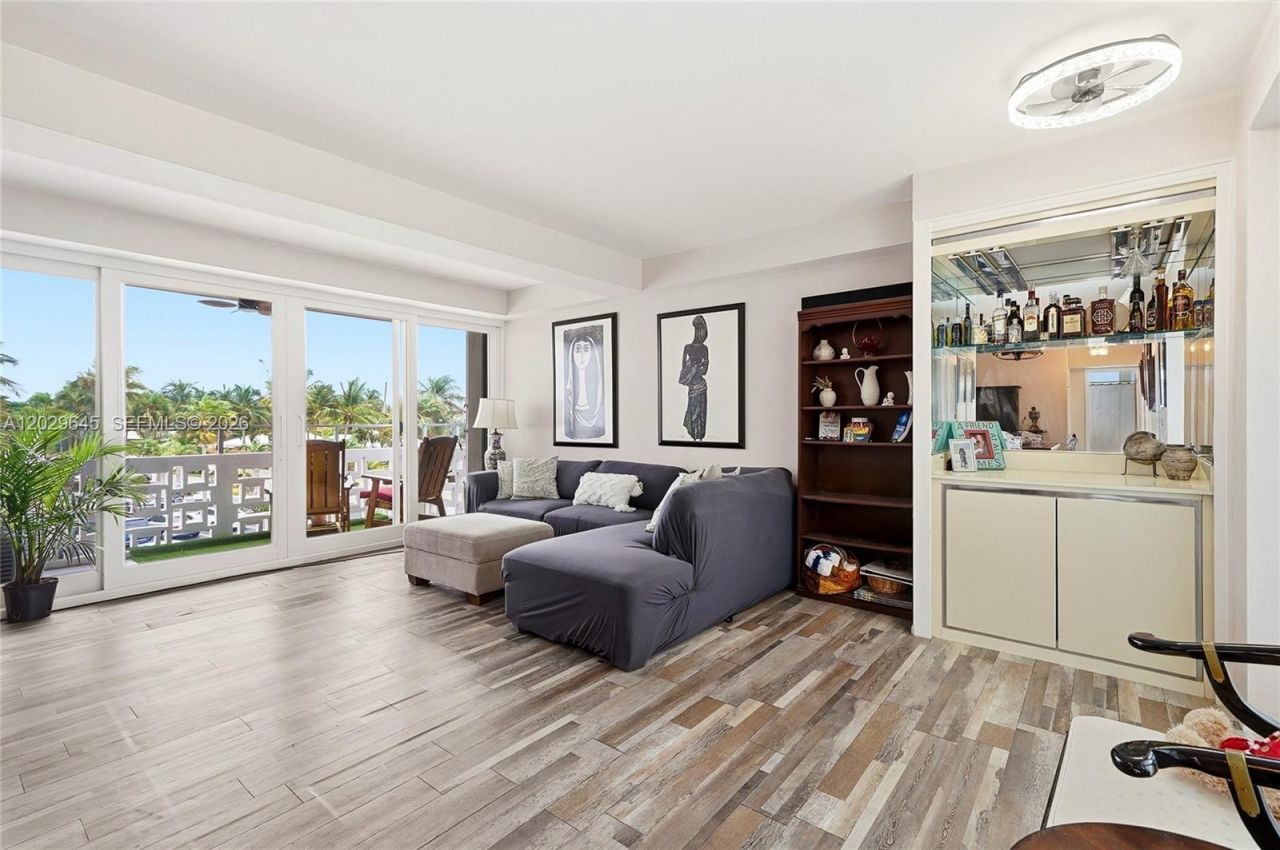 1900 S Ocean Dr, Unit 312, Fort Lauderdale, FL 33316 Photo