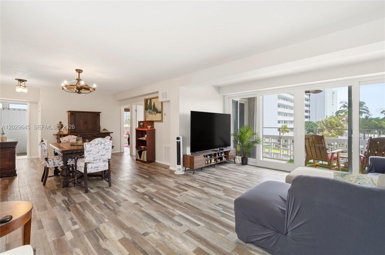 1900 S Ocean Dr, Unit 312, Fort Lauderdale, FL 33316 Photo