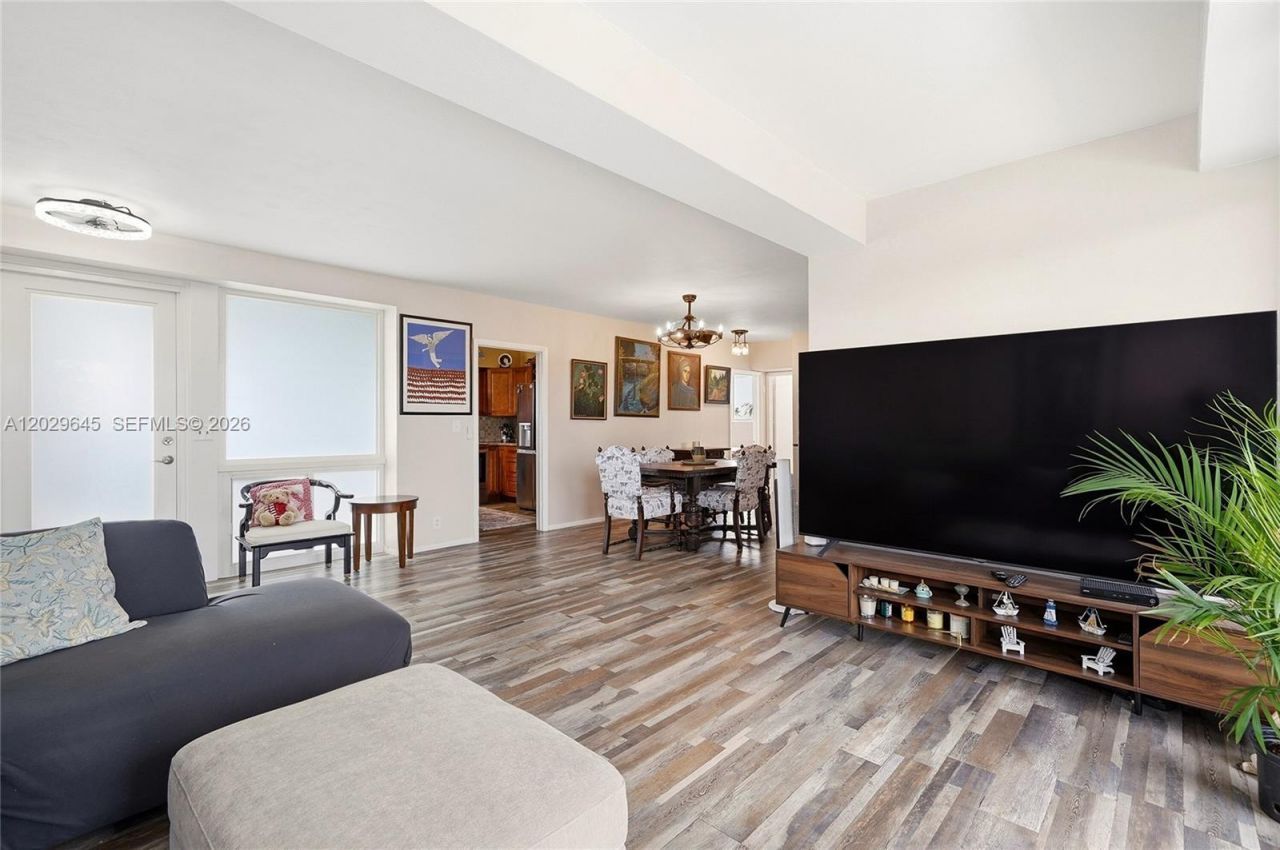 1900 S Ocean Dr, Unit 312, Fort Lauderdale, FL 33316 Photo