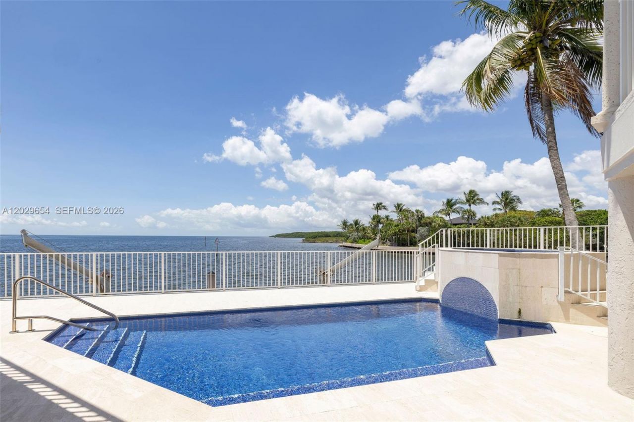 750 Lugo Ave , Coral Gables, FL 33156 Photo
