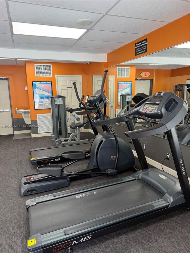 1100 Hillcrest Court , Unit 111, Hollywood, FL 33021 Photo