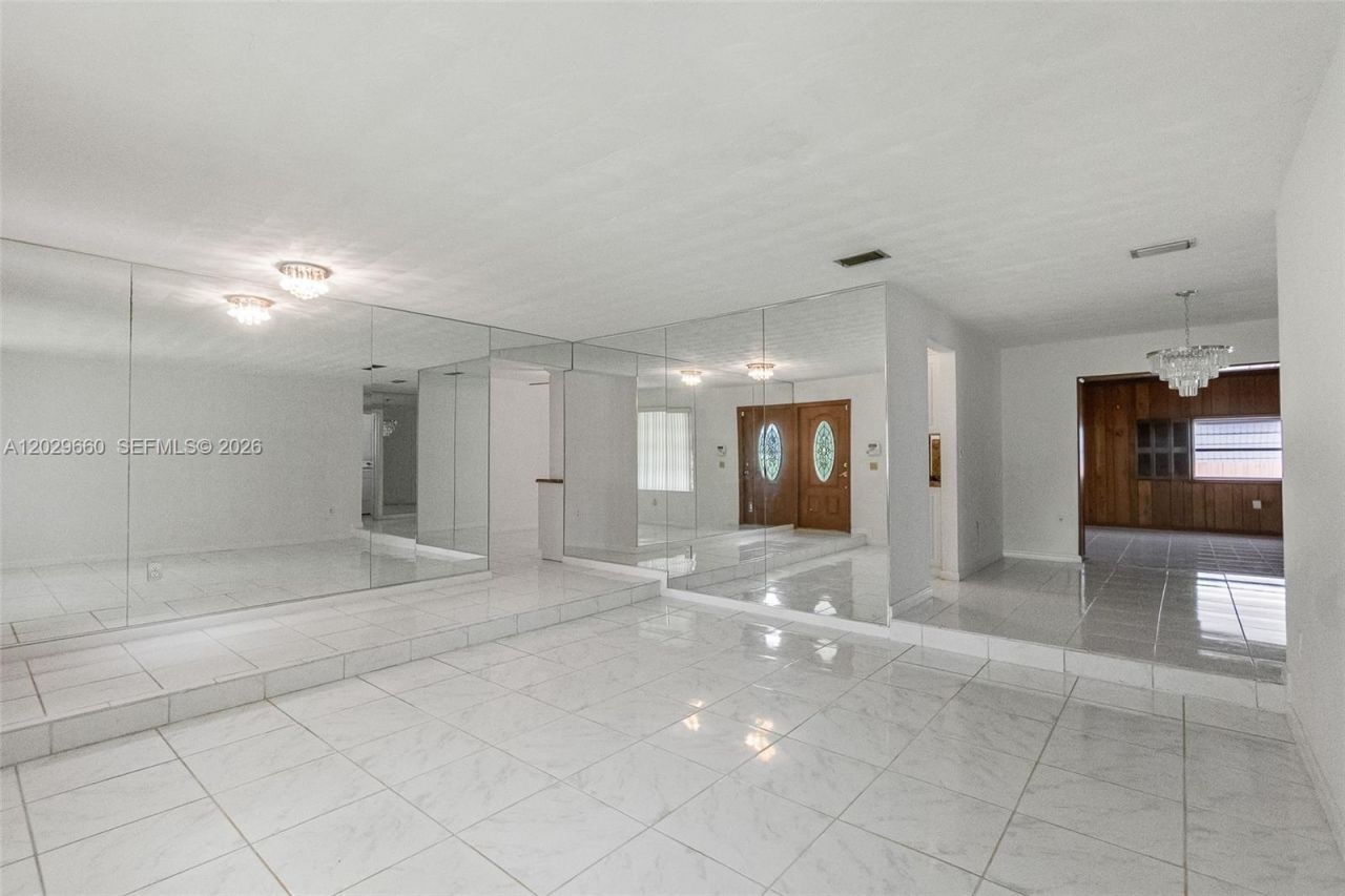5830 SW 89th Ct , Miami, FL 33173 Photo