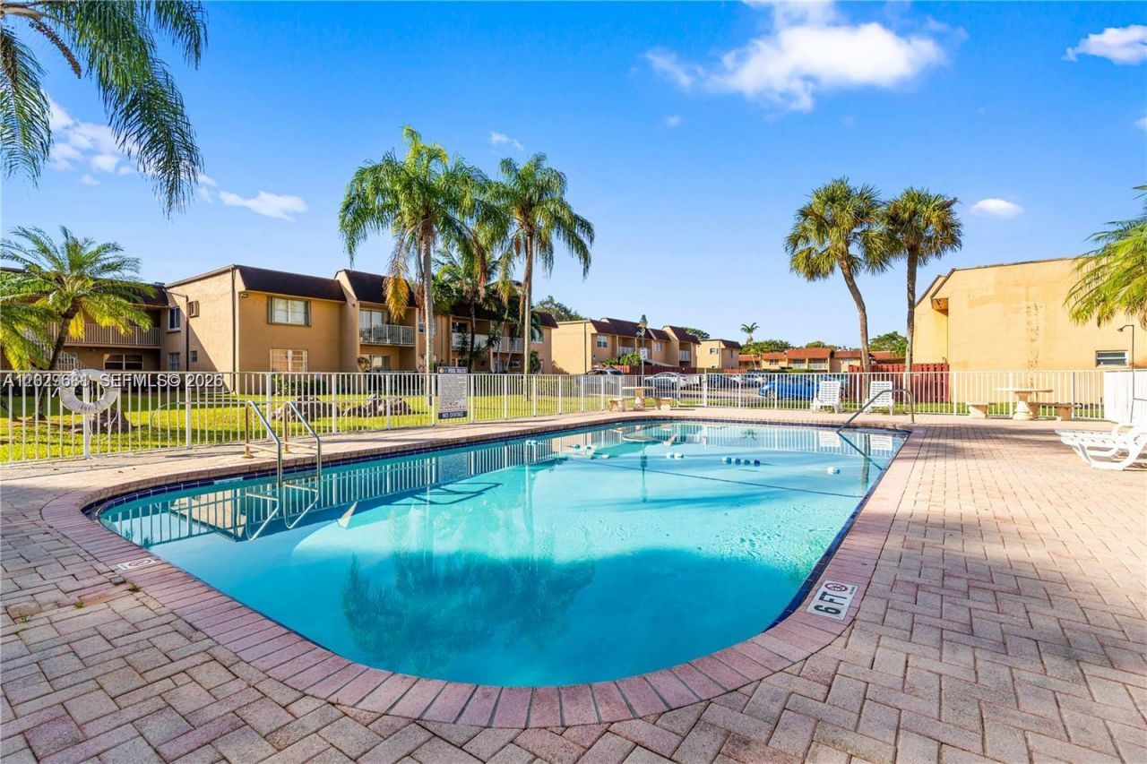 9974 SW 88th St , Unit 1016, Miami, FL 33176 Photo