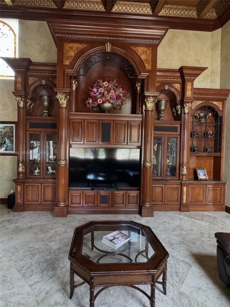 10445 Canterbury Ct, Davie, FL 33328 Photo
