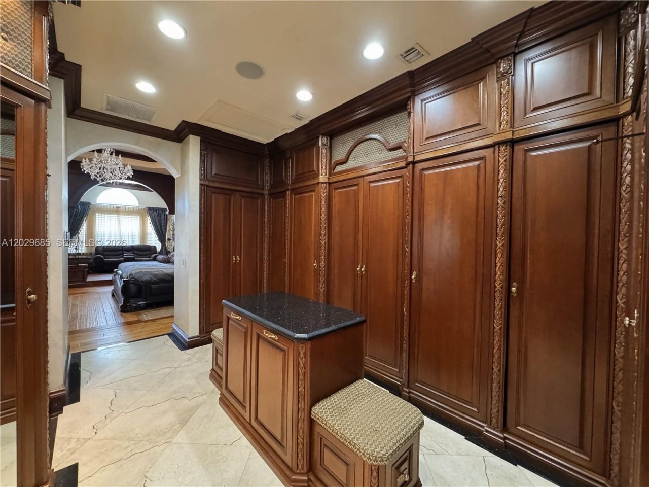 10445 Canterbury Ct, Davie, FL 33328 Photo