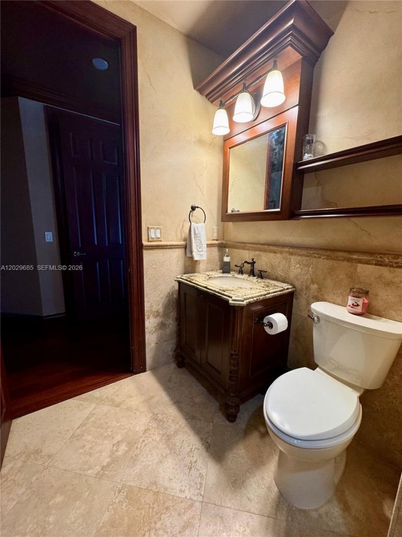10445 Canterbury Ct, Davie, FL 33328 Photo
