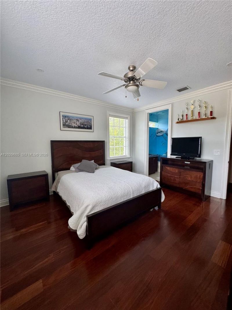 10445 Canterbury Ct, Davie, FL 33328 Photo