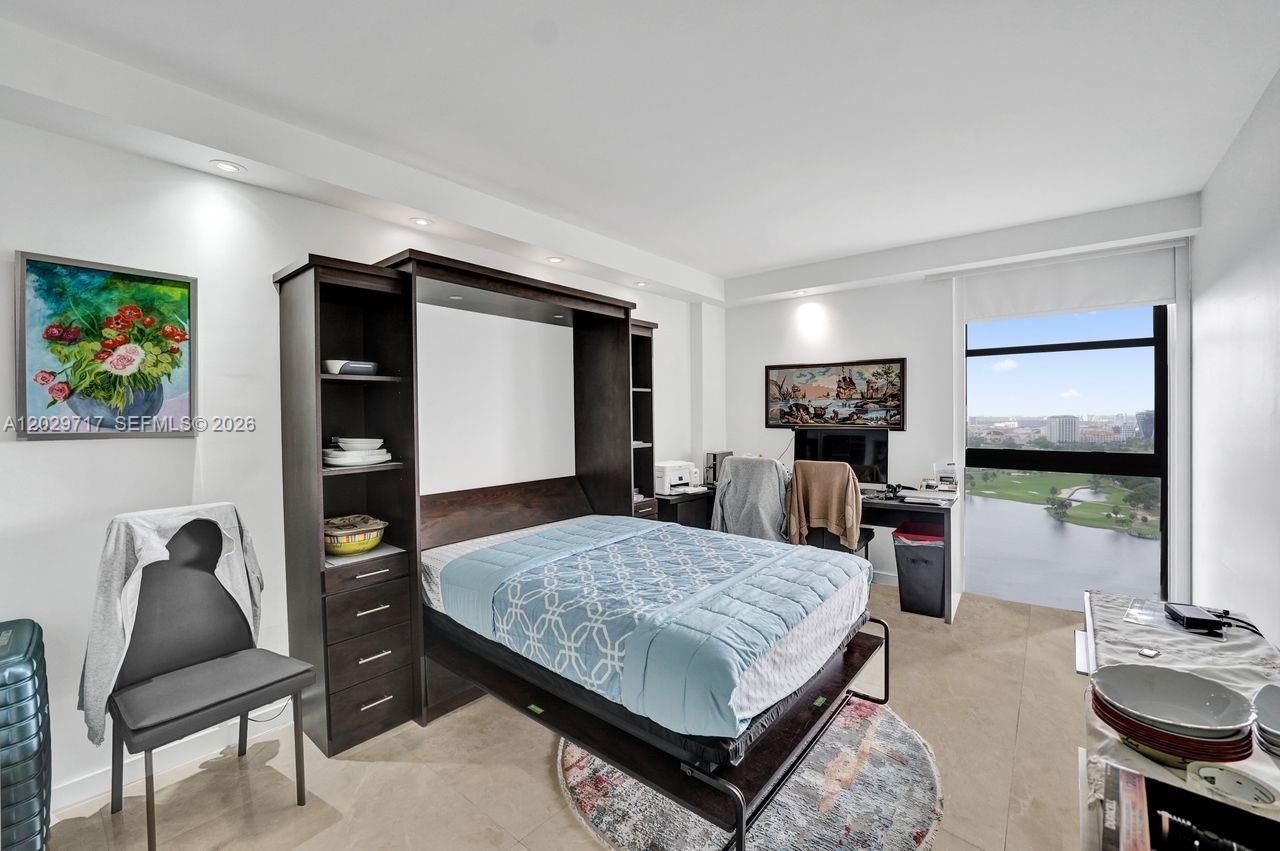 20281 E Country Club Dr , Unit 2209, Aventura, FL 33180 Photo