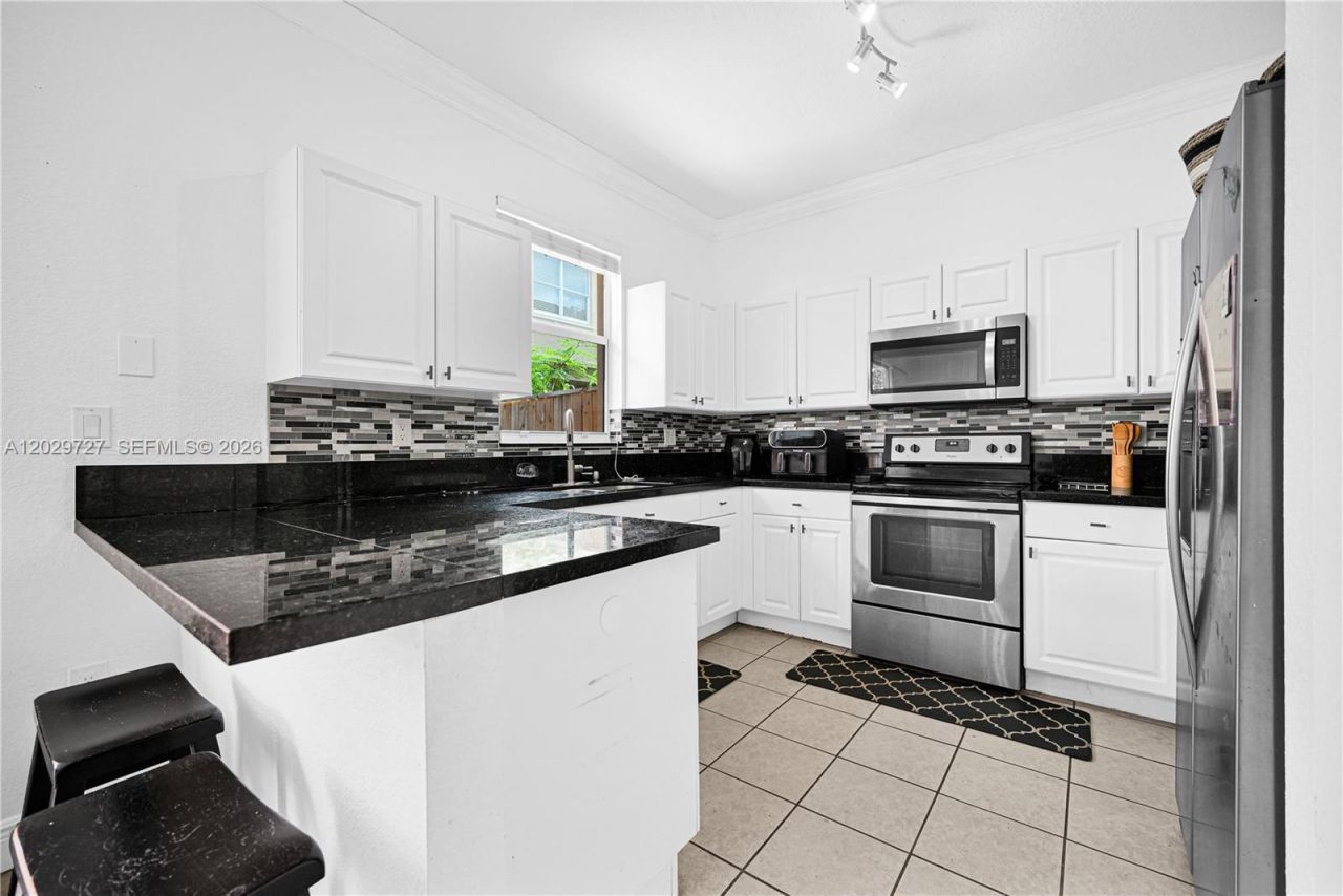 12857 SW 134th St , Miami, FL 33186 Photo