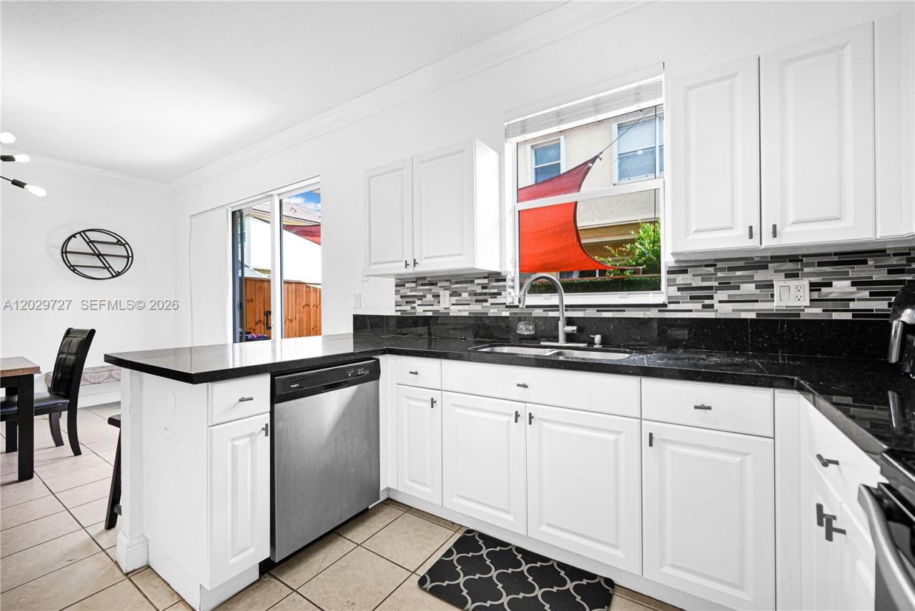 12857 SW 134th St , Miami, FL 33186 Photo