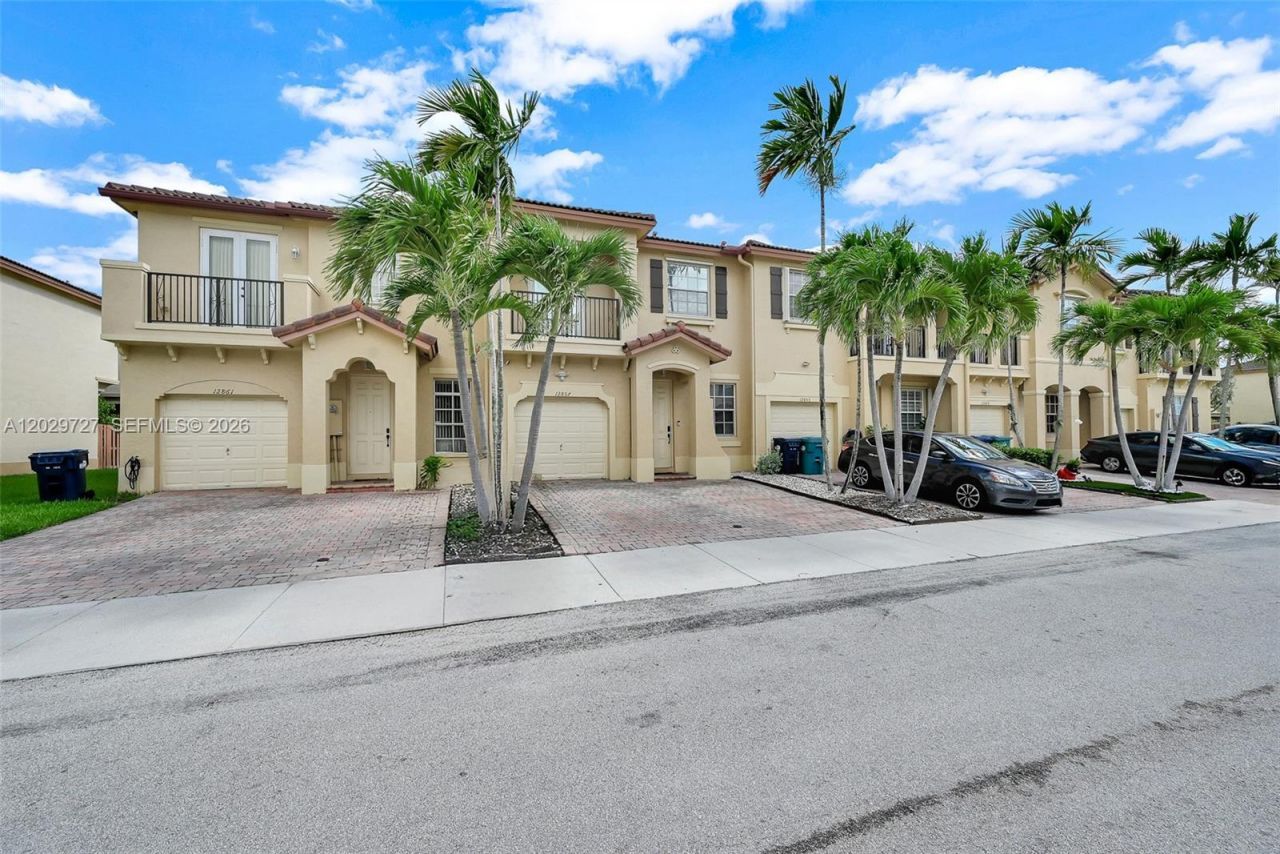 12857 SW 134th St , Miami, FL 33186 Photo