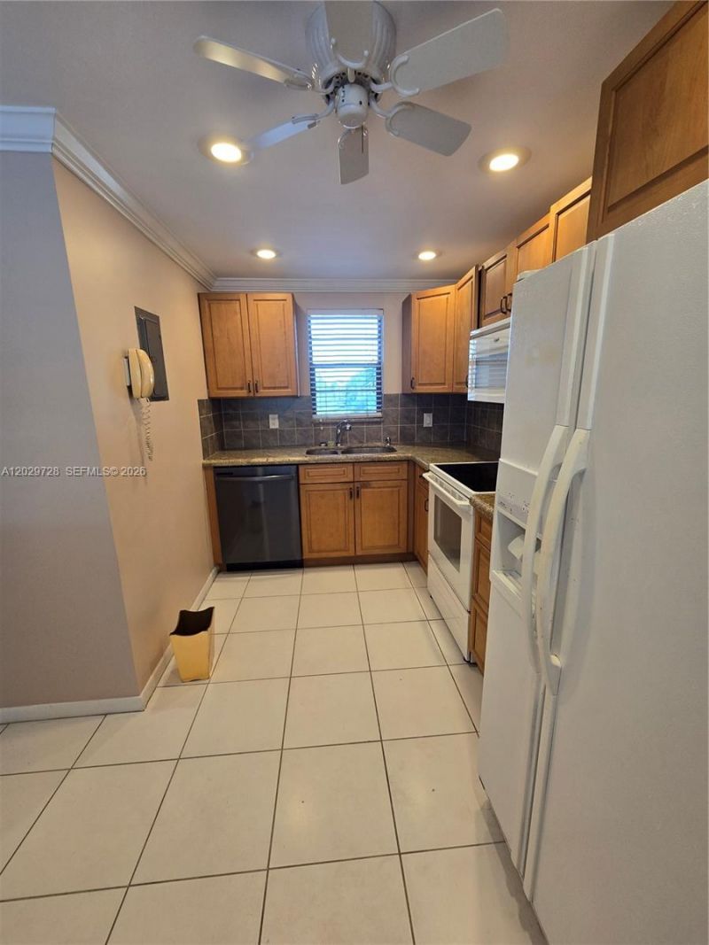 2400 Deer Creek Country Club Blvd , Unit 309-1, Deerfield Beach, FL 33442 Photo