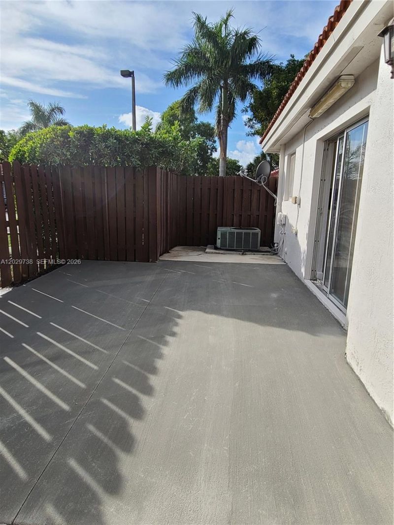 7309 NW 173rd Dr , Unit 104, Miami, FL 33015 Photo