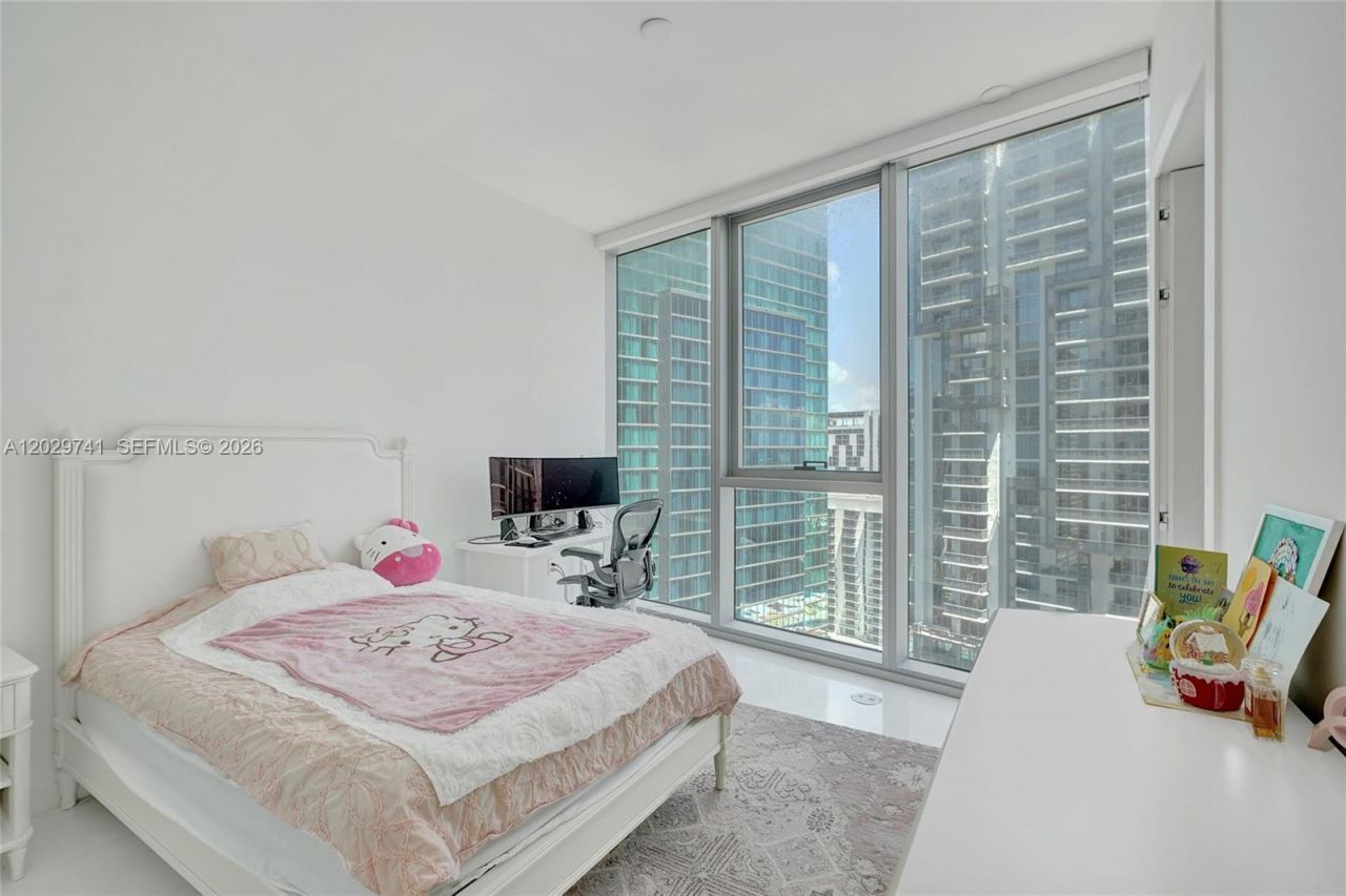 300 Biscayne Boulevard Way , Unit 3304C, Miami, FL 33131 Photo