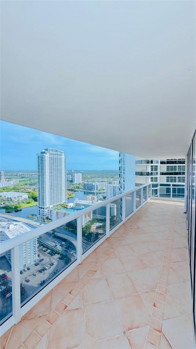 1830 S Ocean Dr , Unit 3708, Hallandale Beach, FL 33009 Photo