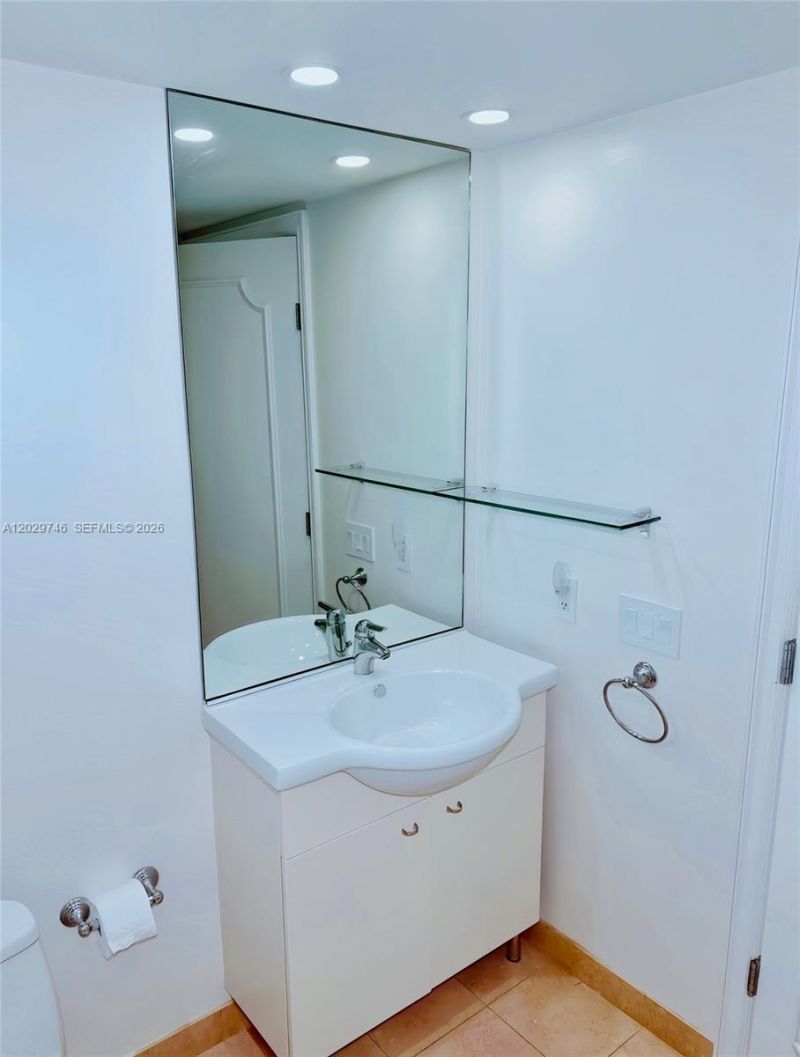 1830 S Ocean Dr , Unit 3708, Hallandale Beach, FL 33009 Photo