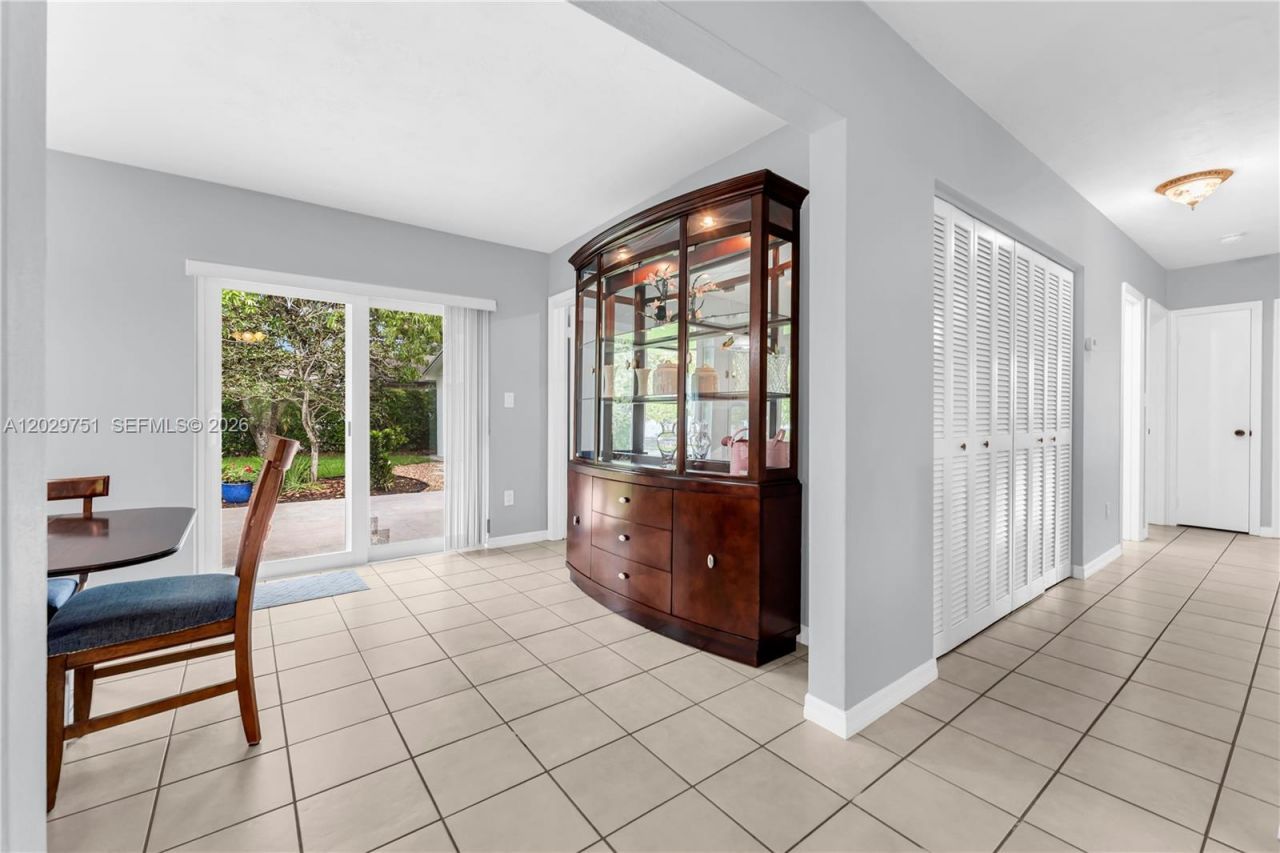 5101 SW 127th Pl , Miami, FL 33175 Photo