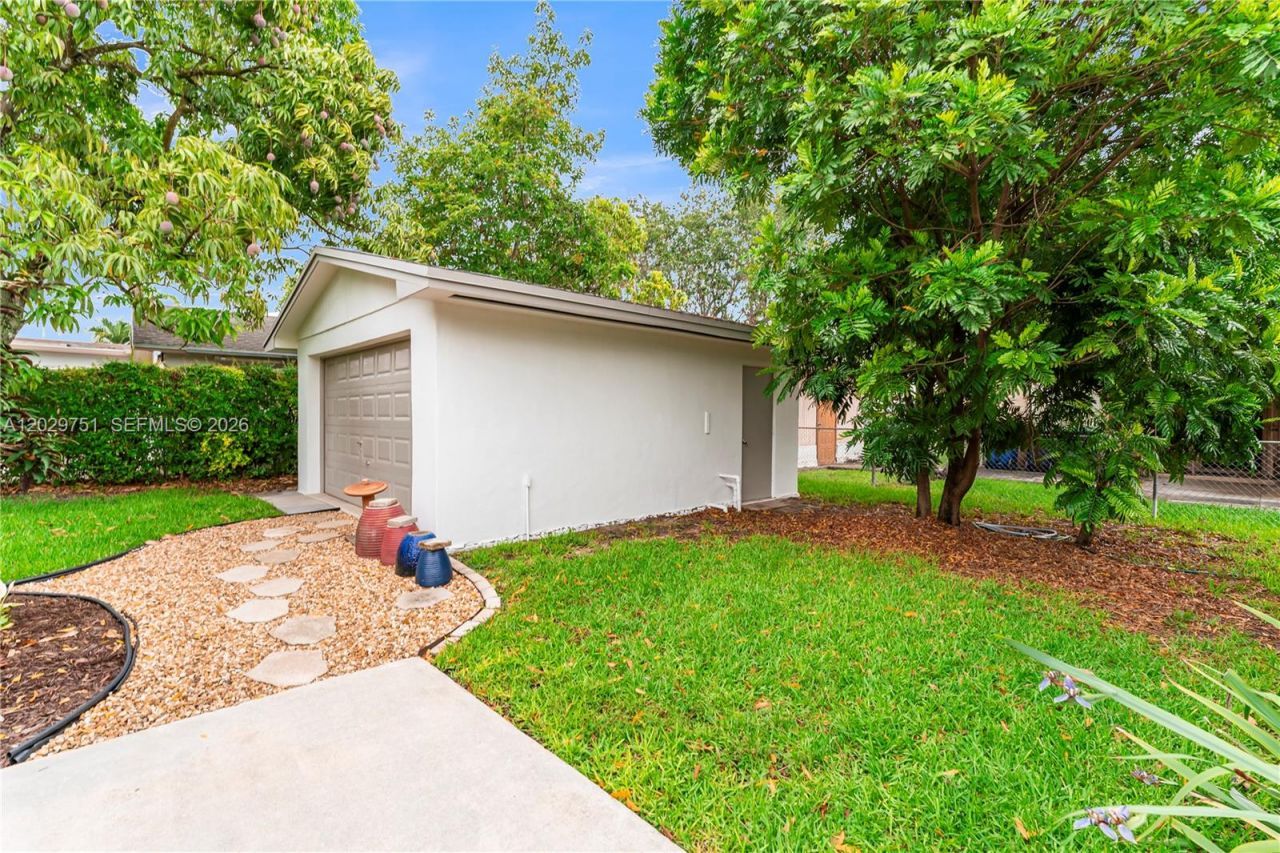 5101 SW 127th Pl , Miami, FL 33175 Photo