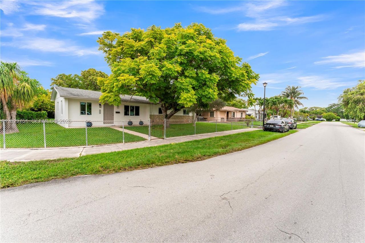 5101 SW 127th Pl , Miami, FL 33175 Photo
